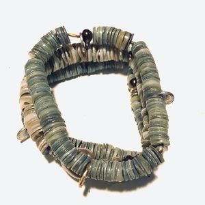SOLD Southwest Heishi Shell 7.5” Stretchy Bracelet